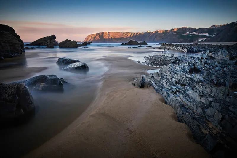 Photo by Sebastian Grundgeir