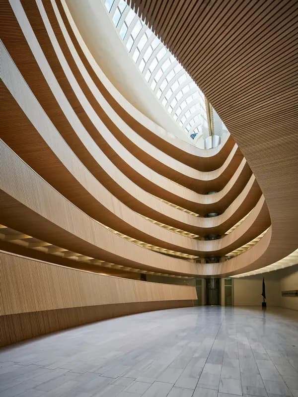 Photo by Sebastian Grundgeir