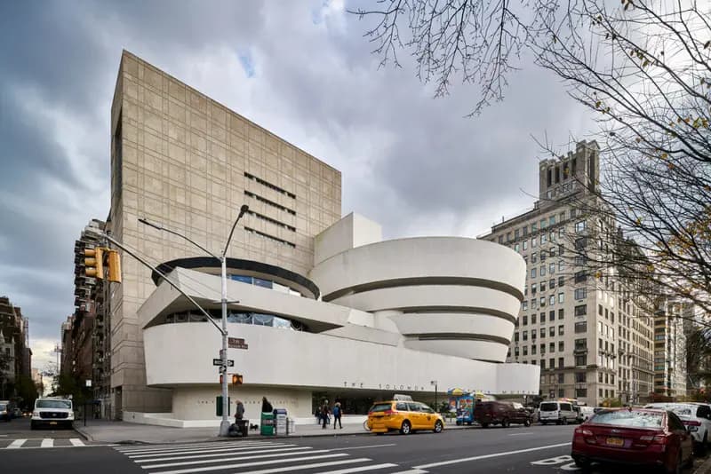 Photo by Sebastian Grundgeir