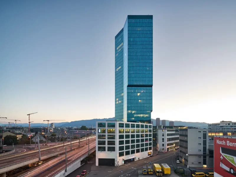 Photo by Sebastian Grundgeir