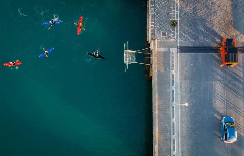 Photo by Placido Faranda