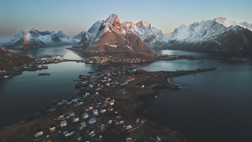 Featured photo by Davide Giannetti