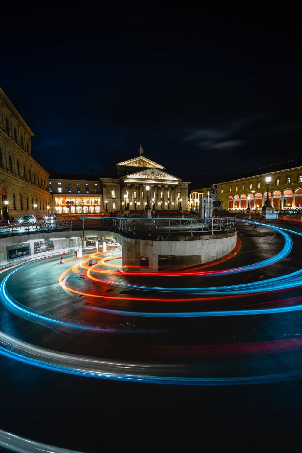 Photo by Manuel Rudel