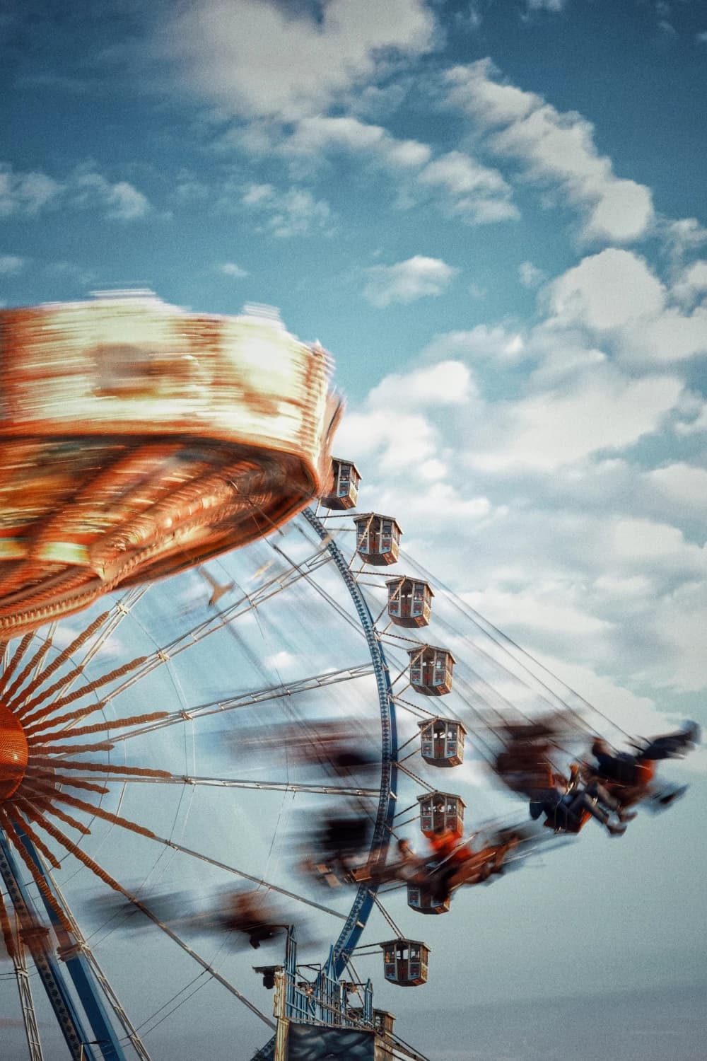 Photo by Michael Obstoj