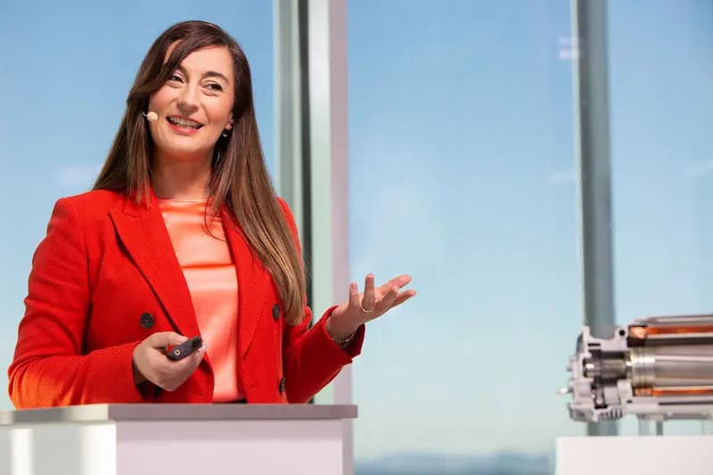 Photo by Georg Strohbücker