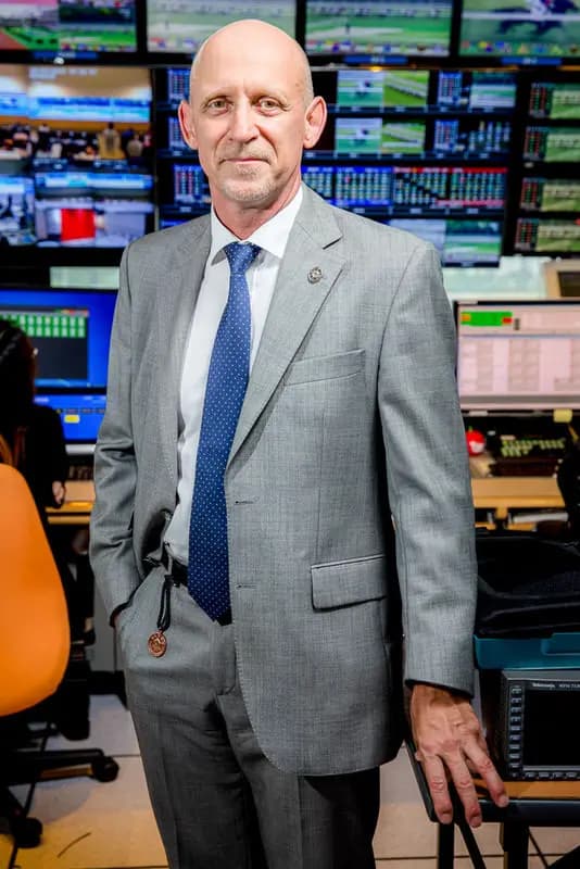 Photo by Georg Strohbücker