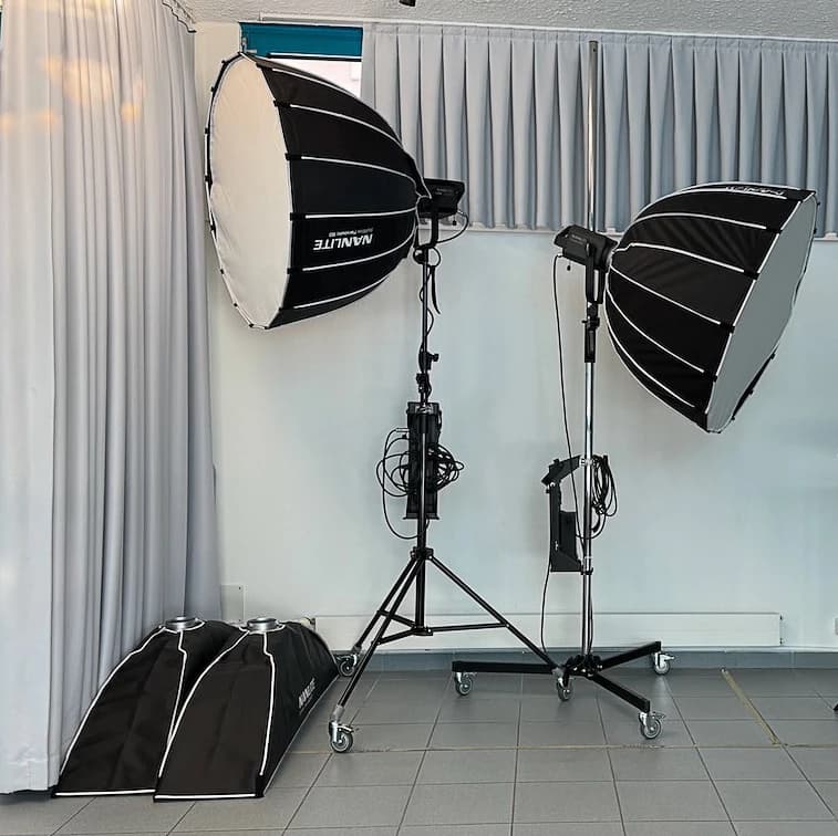 Videography / Constant Light