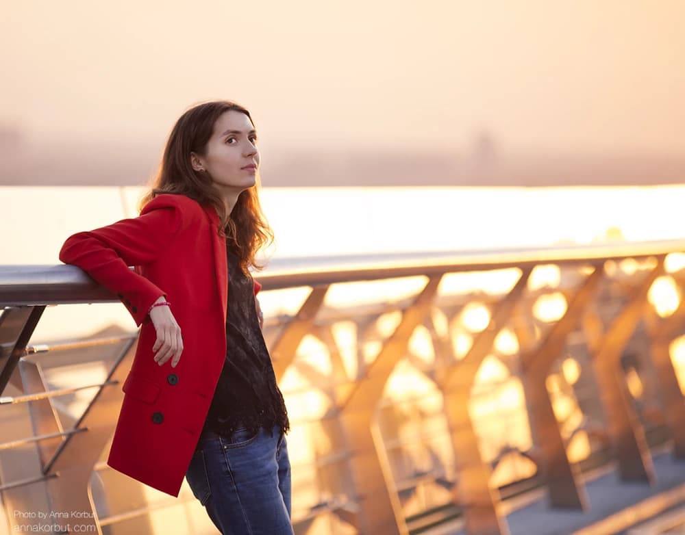 Evening light portraits in the city