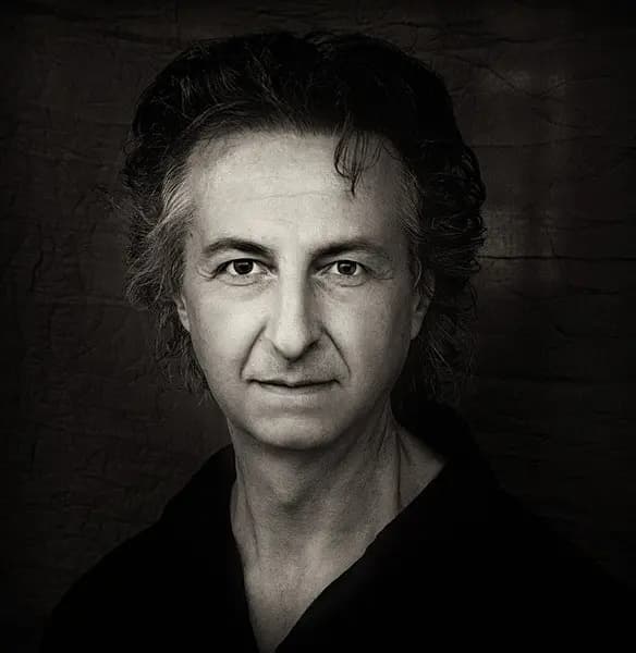 Featured photo by Marco Benedetti
