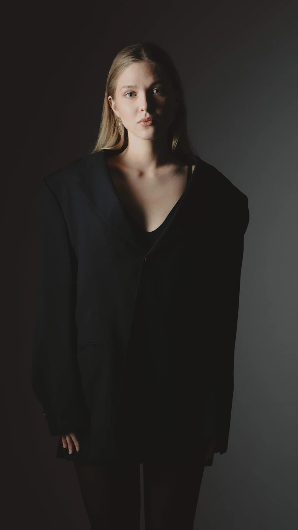 Photo by Djamel Lutter