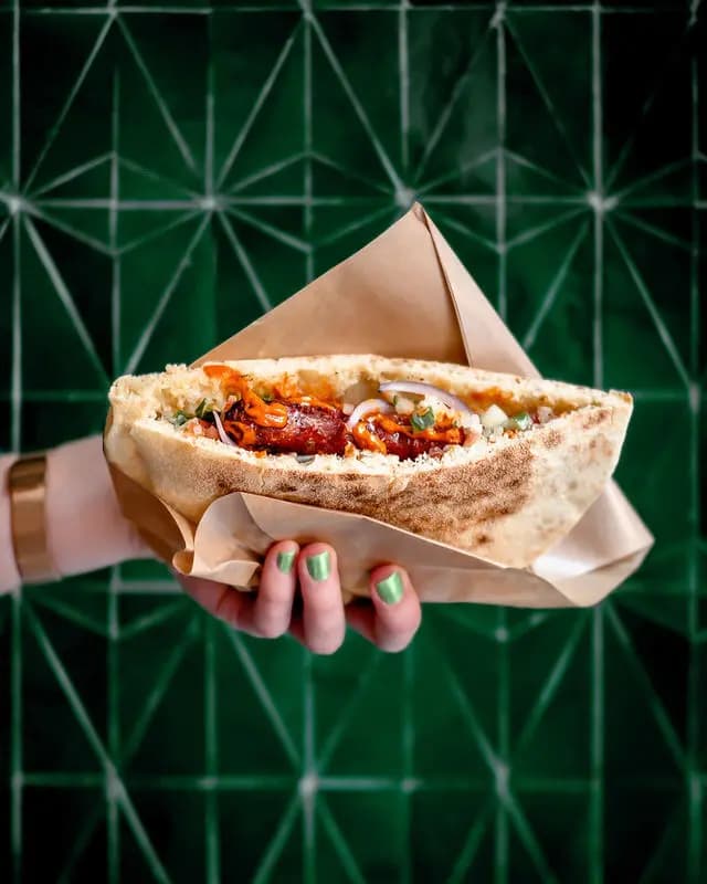 Photo by Andras Barta